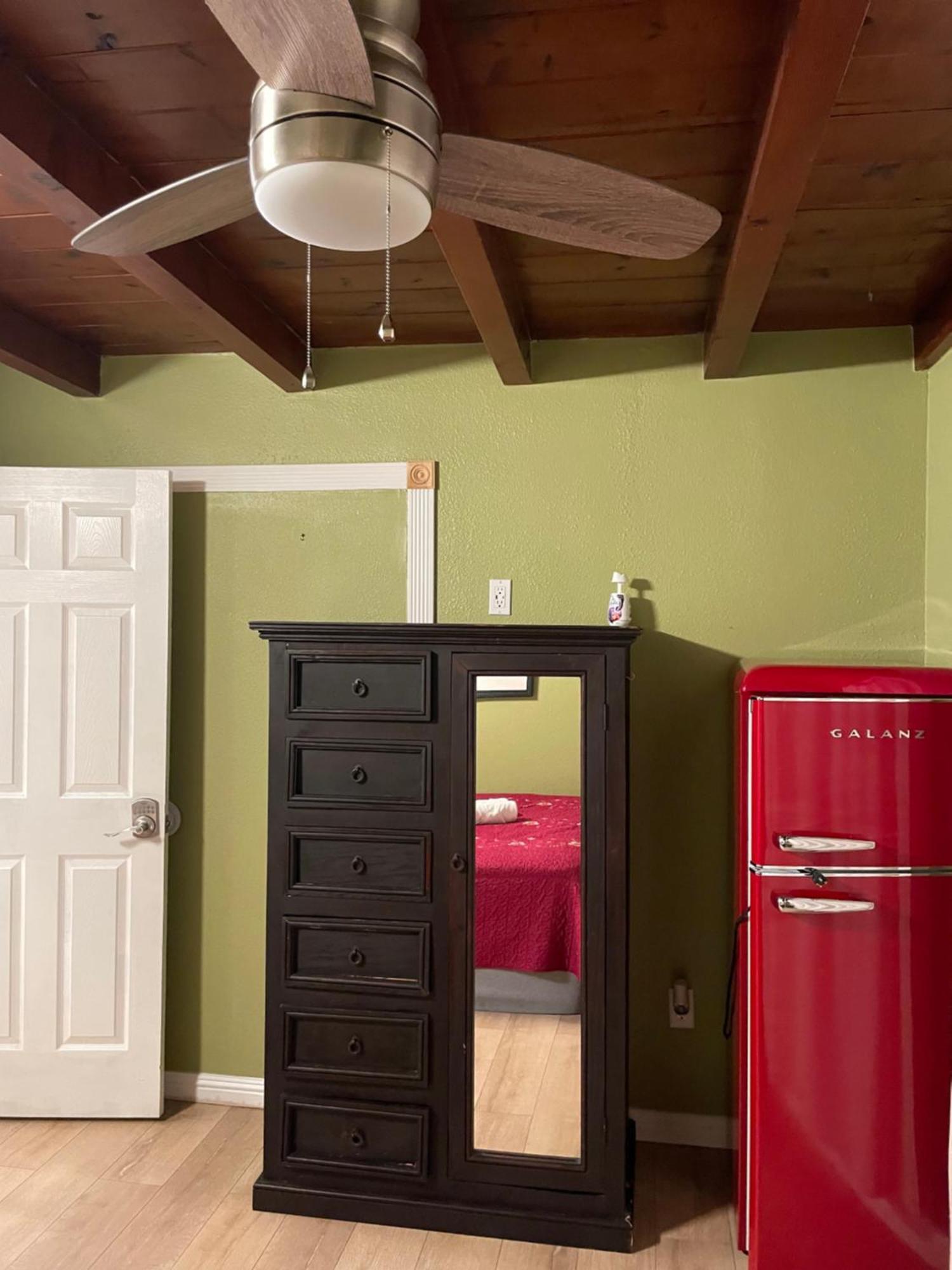 Private Room In La With Free Wifi And Tv With Shared Kitchen Los Angeles Eksteriør bilde
